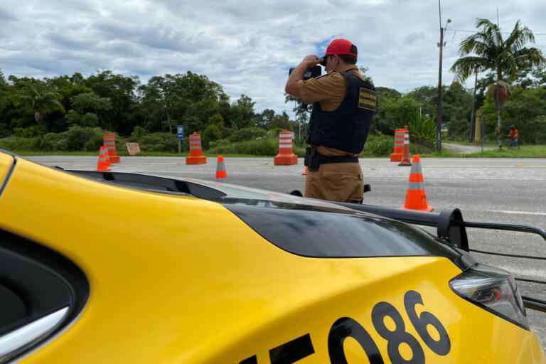 Número de mortes cai 22% nas estradas no Carnaval; notificações por embriaguez crescem 564%