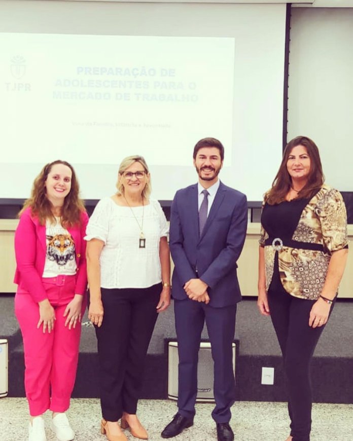 Jovens de Nova Santa Rosa participam de projeto para o ingresso no mercado de trabalho