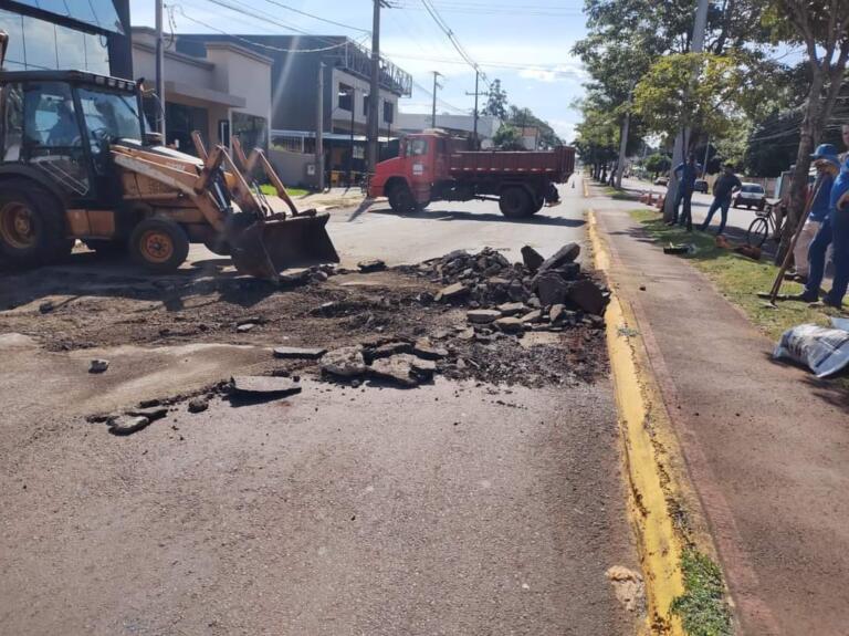 Após aprovação do Coetran, lombadas são retiradas na Avenida Rio Grande do Sul