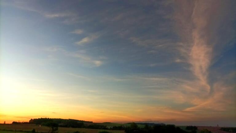 Hemisfério Sul tevê o mês mais quente já registrado