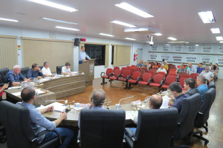 Vereadores aprovam utilidade pública para Assindamar e Associação Liberdade de Karatê