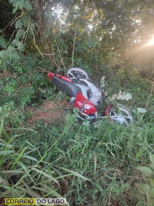 Rapaz é encontrado morto ao lado da moto em Guaíra