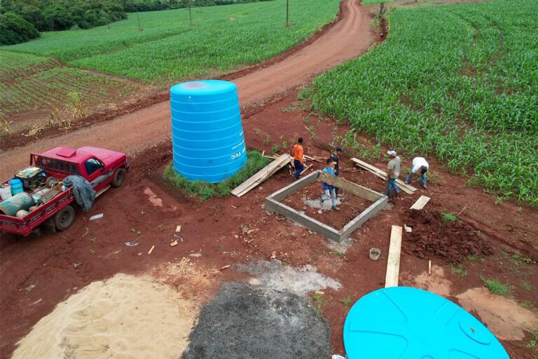 Novos abastecedores de água são construídos em Mercedes
