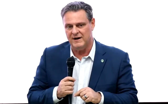 “Em hipótese alguma vamos compactuar com invasão de terra produtiva”, diz ministro da Agricultura