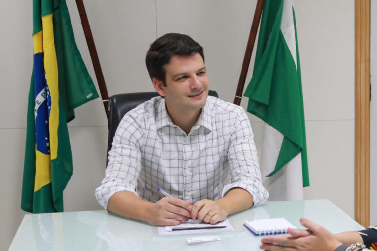 Governo inicia semana com liberação de R$ 7,3 milhões para obras nos municípios