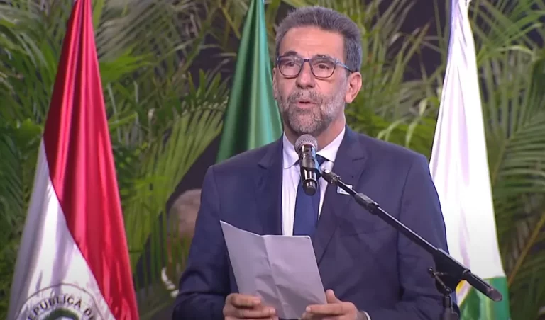 “Queremos energia para todos os brasileiros”, afirma Enio Verri ao assumir como diretor-geral de Itaipu