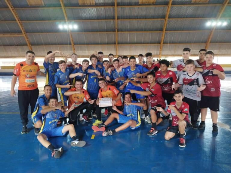 Equipes de Mercedes se destacam na Copa Oeste de Handebol