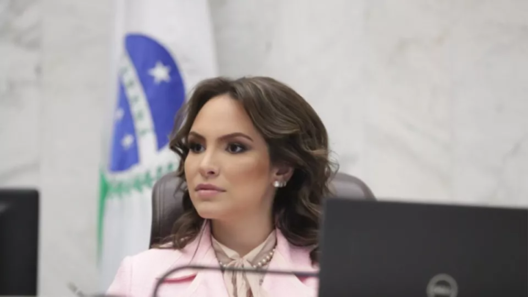 Casas noturnas terão de fornecer tampas para copos