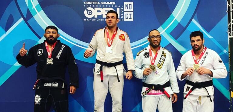 Aprove conquista três medalhas no Curitiba Summer International