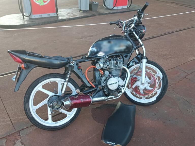 Acidente em Mercedes deixa duas pessoas feridas