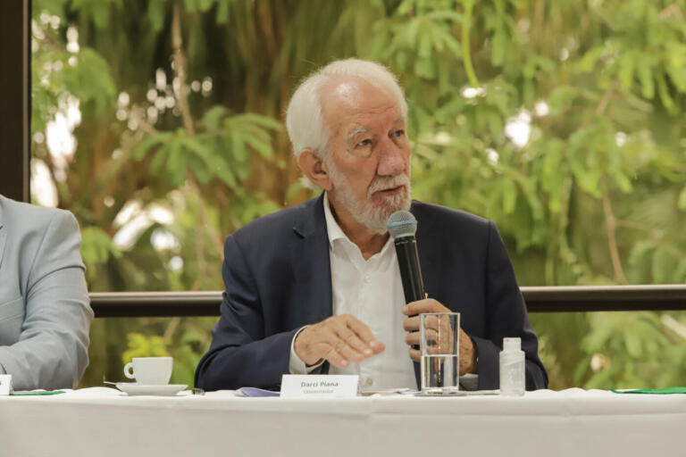 Governo discute com setor produtivo e parlamentares a criação do fundo da região Sul