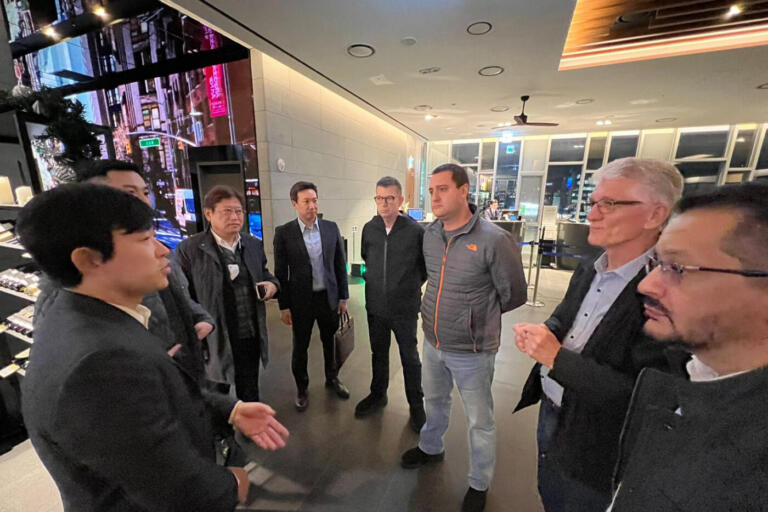 Missão internacional: potenciais do Paraná são apresentados à farmacêutica coreana