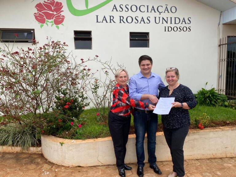 Arion Nasihgil conquista recurso de R$ 100 mil para o Asilo Lar Rosas Unidas