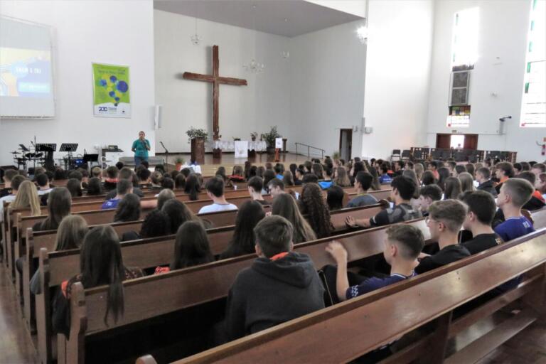 Martin Luther recebe assessoria pedagógica especializada do sistema de ensino Bernoulli