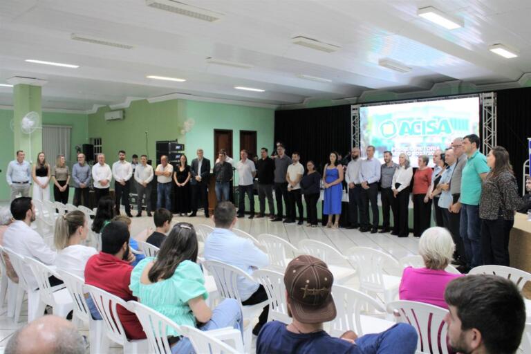 Diretoria da Acisa toma posse em evento festivo com lançamento da Expo Santa Helena