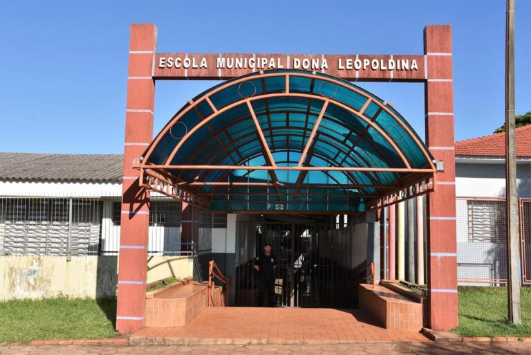 Prefeitura de Quatro Pontes contrata segurança privada para prédios públicos da educação, cultura e esportes