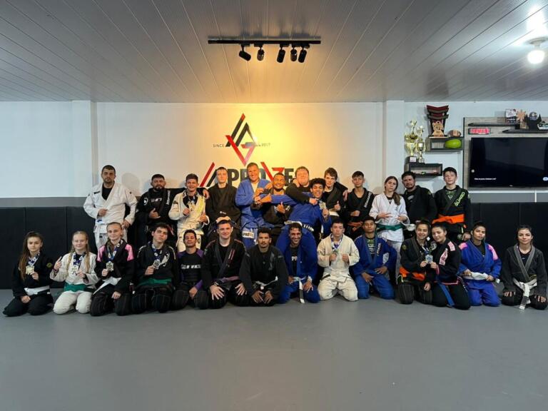 Aprove Jiu-Jitsu se destaca na Copa Amizade