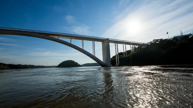 Itaipu emite alerta sobre possíveis novas cheias do Rio Paraná