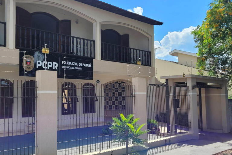 Polícia Civil diz estudar como deve aplicar lei que prevê funcionamento 24 horas de delegacias da mulher