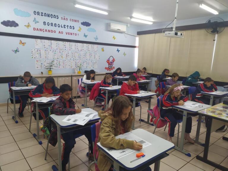 Mercedes abre PSS para contratação de professores