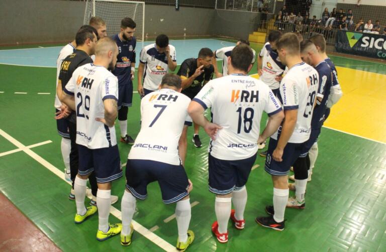 Clássico de Entre Rios do Oeste movimenta nesta segunda-feira a 2ª rodada do Troféu Difusora