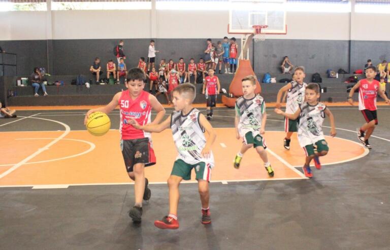 Encontro de Mini Basquete vai reunir cerca de 200 crianças neste sábado em Marechal Rondon