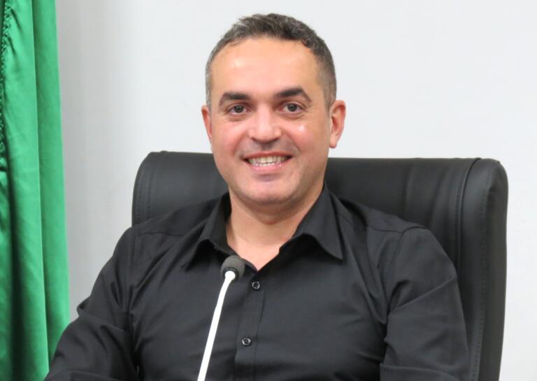 Juliano Oliveira pede melhorias nas escolas Almirante Barroso e Antônio Rockenbach