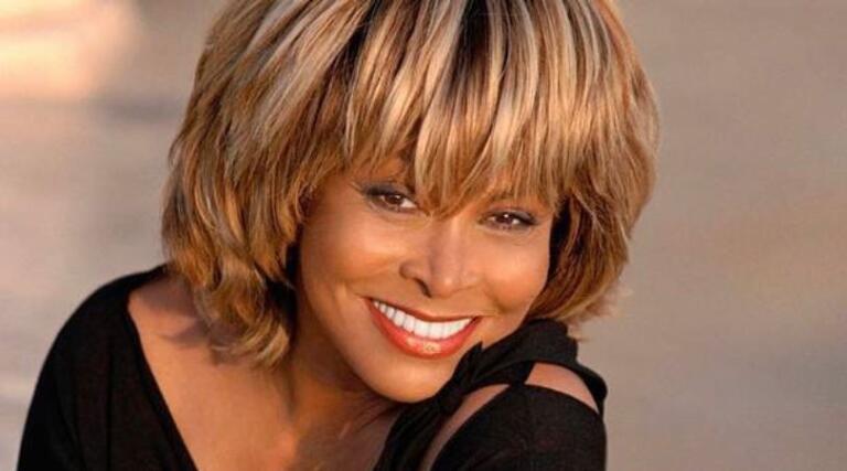 Tina Turner, cantora americana rainha do rock n’ roll, morre aos 83 anos