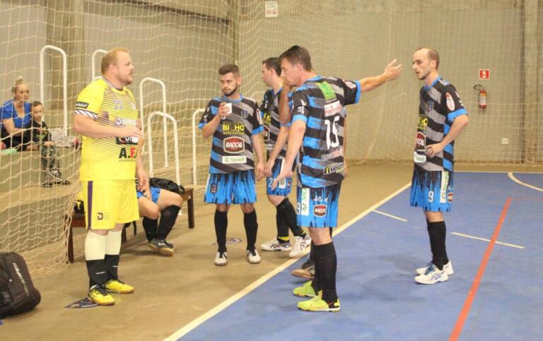 AE Binho vence mais uma e dispara nos Jogos Comerciários; veja a classificação