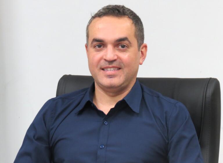 Juliano Oliveira defende construção de novo muro na Escola Municipal Ana Paula