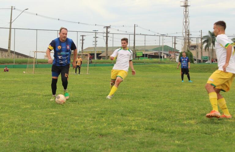 Corinthians/Caça e Pesca vence Copagril e fica perto da classificação no Grupo B