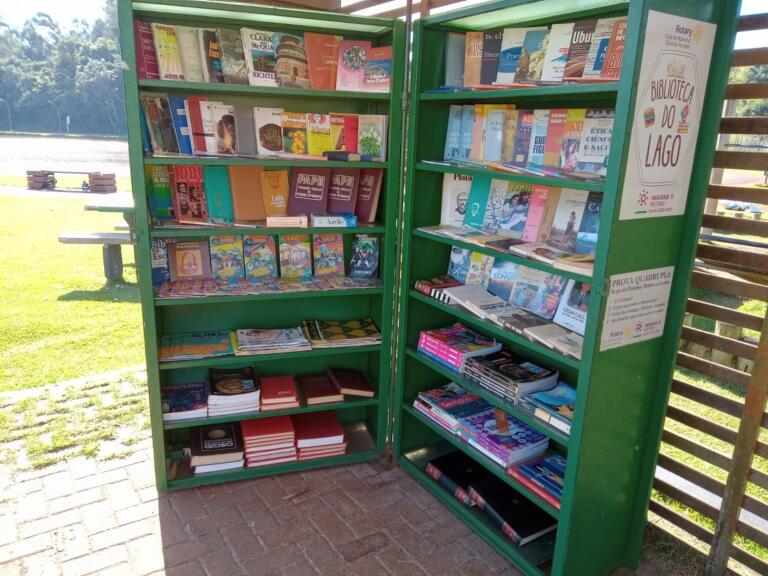 Biblioteca do Lago tem acervo renovado