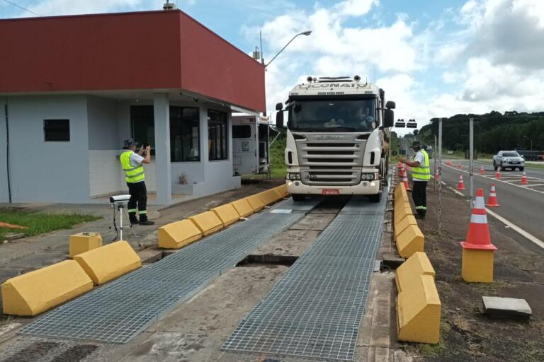 DER/PR destaca investimentos em segurança e conservação das rodovias