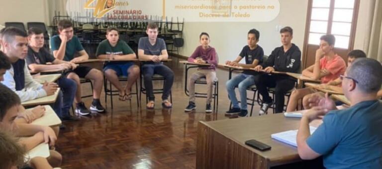 Seminário São Cura D’Ars recebe jovens para 2ª etapa do pré-seminário de 2023 em Quatro Pontes