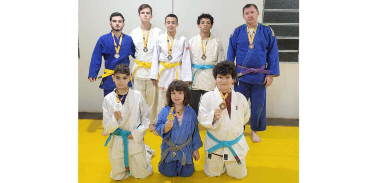 Judocas bragadenses conquistam oito medalhas no Torneio Regional Oeste