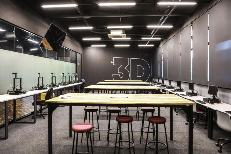 Paraná recebe primeiro Centro de Realidade Estendida em uma universidade do país