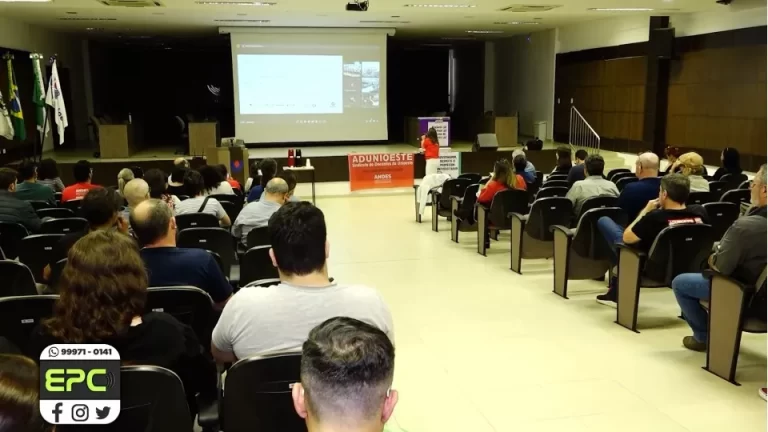 Professores da Unioeste decidem pela suspensão temporária de greve