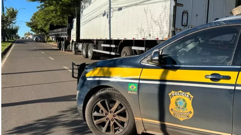 PRF apreende duas toneladas de maconha em município do Oeste; droga é avaliada em R$ 6 milhões