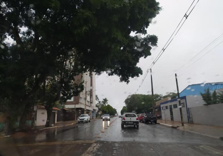 Frente fria e ciclone afetam regiões Sul e Sudeste