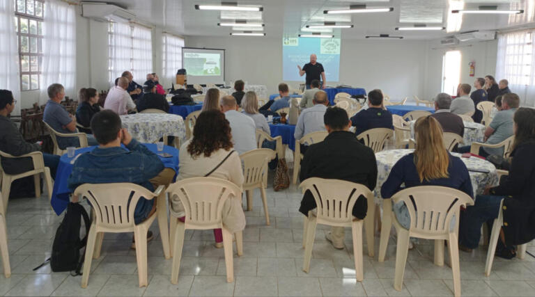 Pato Bragado e Unioeste apresentam resultados e perspectivas do Projeto de Piscicultura