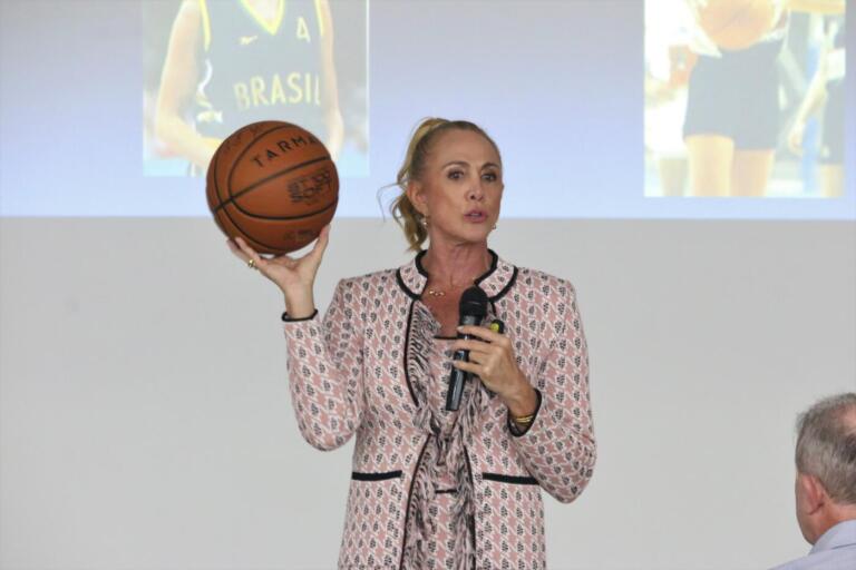 Copagril recebe Hortência Marcari durante Capacitação Fênix de Liderança