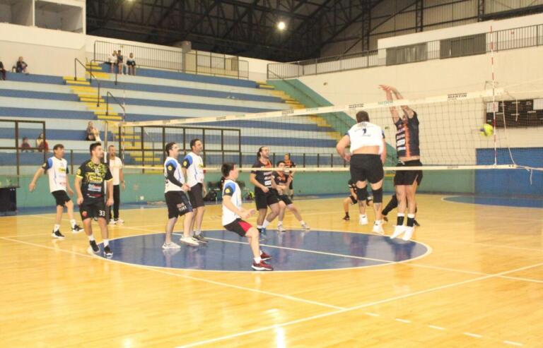 Municipal de Voleibol define duelos do mata-mata