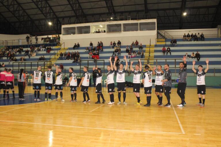 Grupo A do Troféu Difusora será definido nesta segunda-feira; Coresul recebe Maripá
