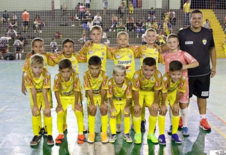 Categorias de base da AACC vão a Londrina para disputa da 2ª fase do Paranaense