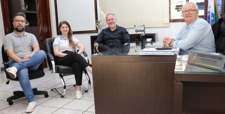 Prefeito Mano e vice Nodari anunciam mudanças no secretariado de Pato Bragado