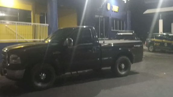 Caminhonete com placas de Marechal Rondon é recuperada pela PRF em Guaíra
