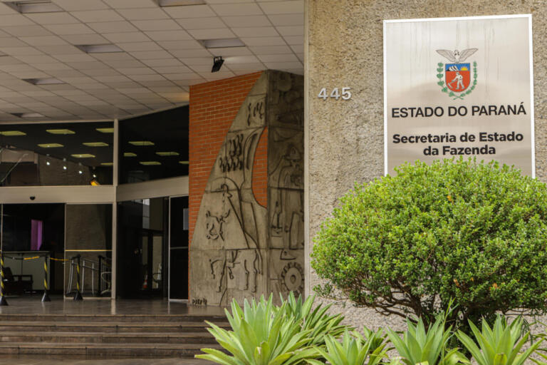 Contribuintes do cadastro da dívida ativa regularizaram quase R$ 1 bilhão desde 2020