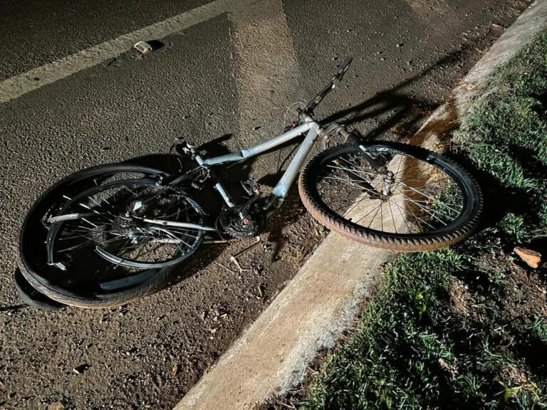 Ciclista morre atropelado por caminhão na BR-277 no Oeste do Paraná
