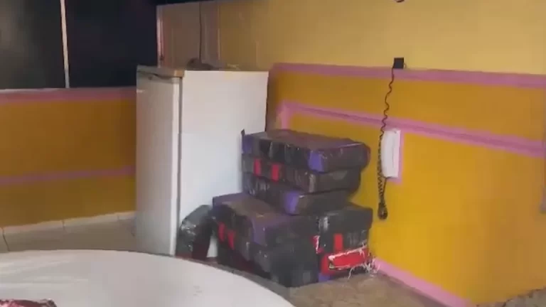200 quilos de maconha são apreendidos em quarto de motel em Guaíra