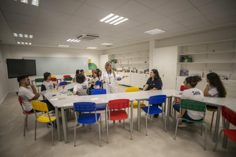 Sesi completa 77 anos de história no Paraná